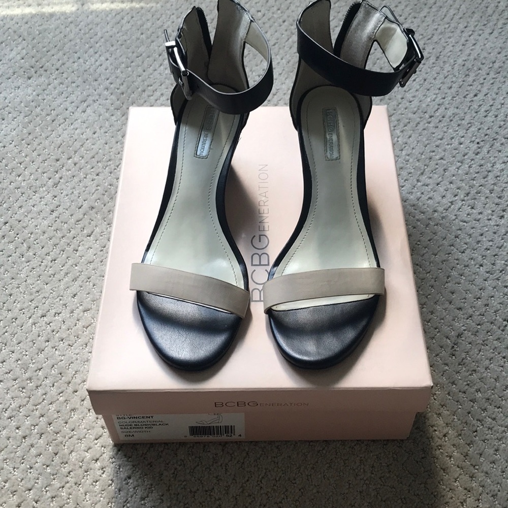 BCBG BG-VINCENT heels